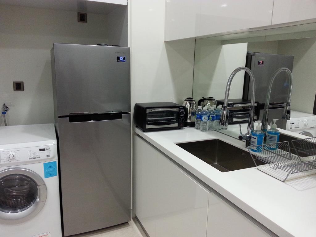 Kl101​ ​Service Suite​ ​​At Soho Suites Klcc 쿠알라룸푸르 외부 사진